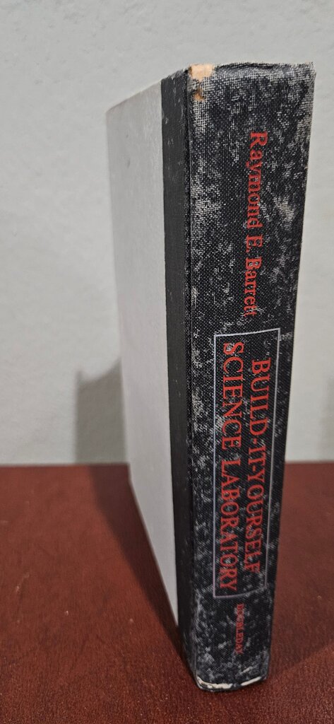 Build-It-Yourself Science Laboratory Book
