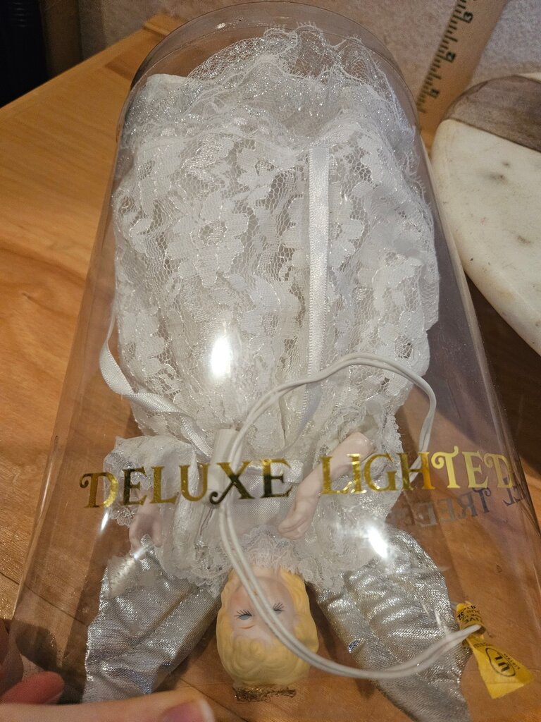 Vintage UL Deluxe Lighted Angel Tree Top Ornament lights w original packaging