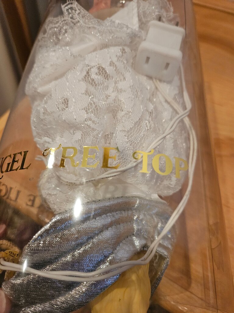 Vintage UL Deluxe Lighted Angel Tree Top Ornament lights w original packaging