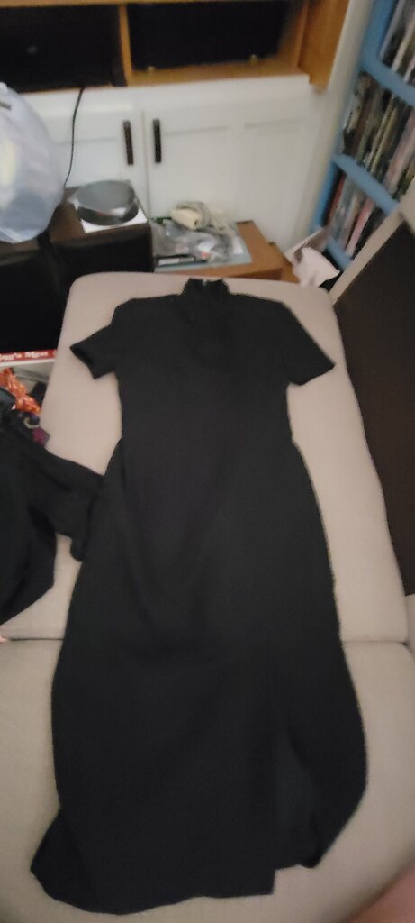 Liz Claiborne Night Petite Black Dress
