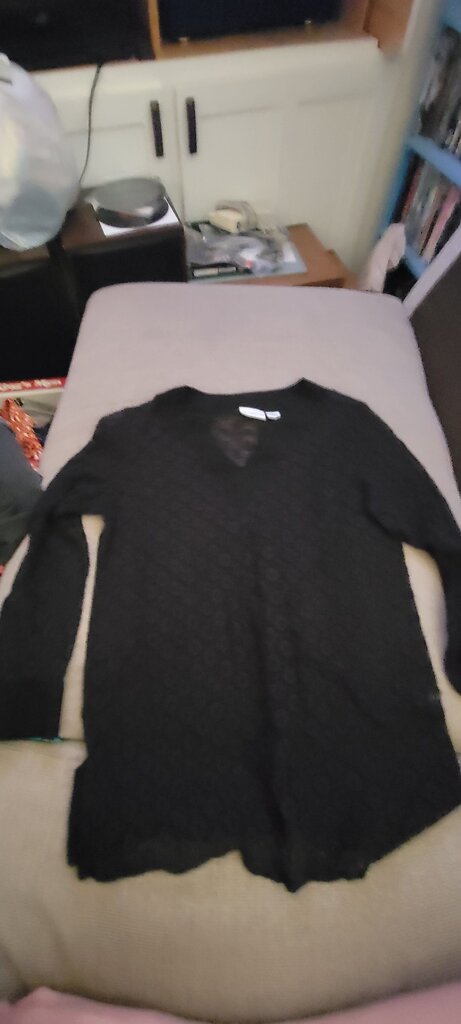 Liz Claiborne Women's Long Sleeve Top