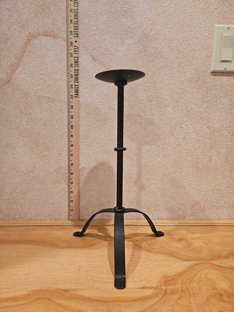 Vintage Black Cast Iron Candle Sticks Holders Candle Holder pillar Stand