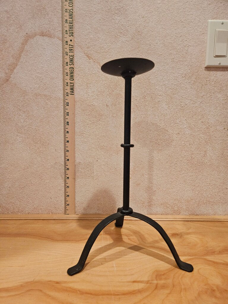 Vintage Black Cast Iron Candle Sticks Holders Candle Holder pillar Stand