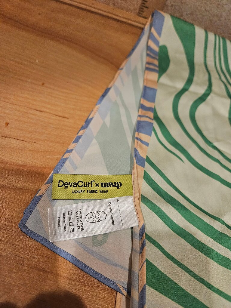 DevaCurl Luxury Fabric Wrap