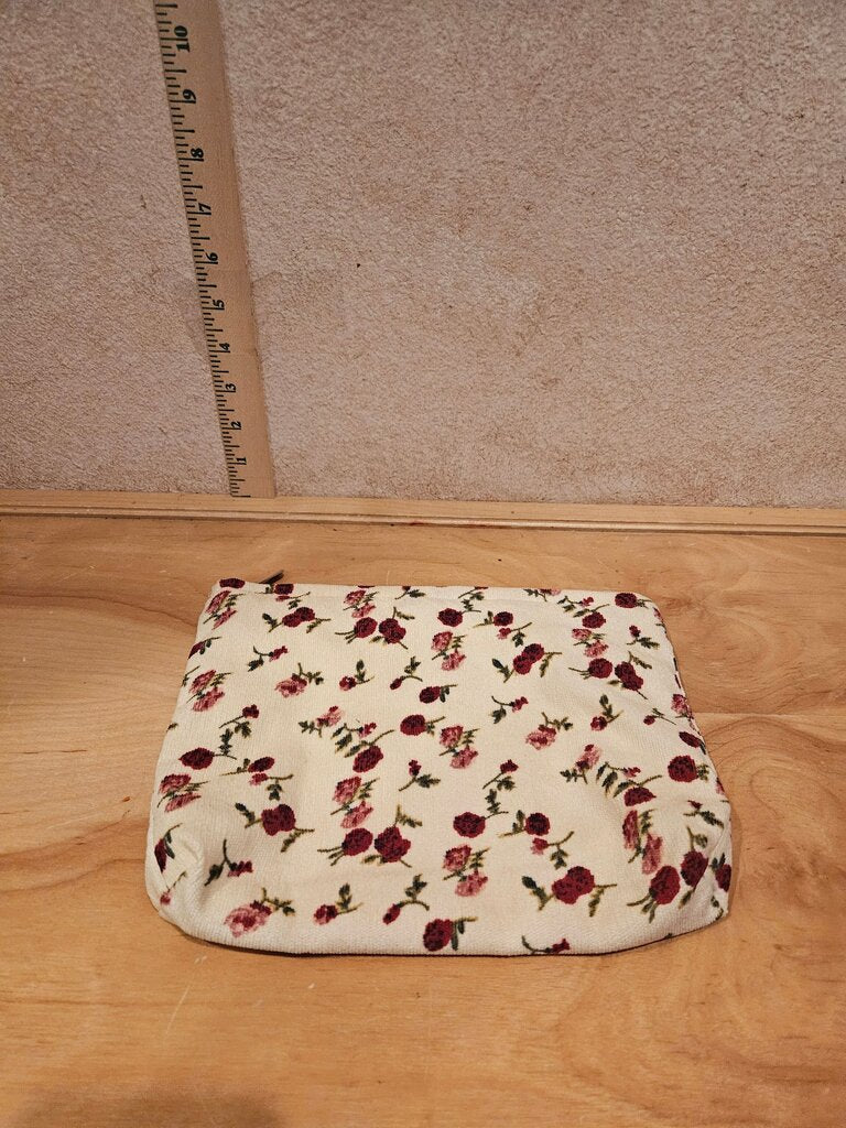 Floral Print Zipper Pouch