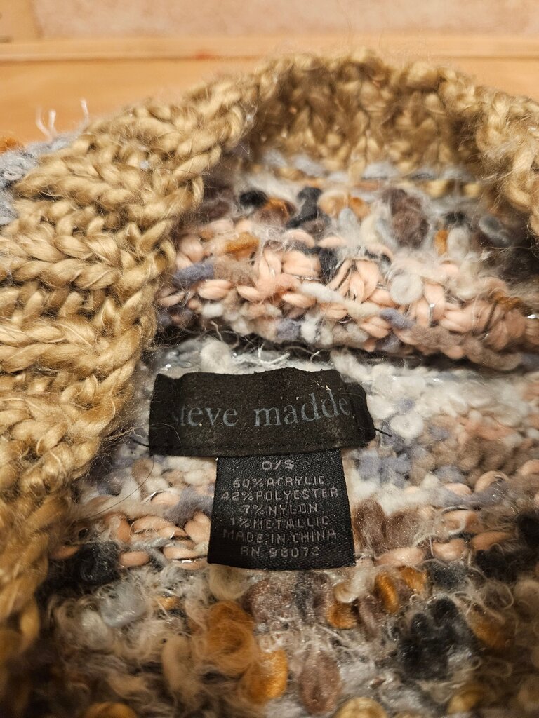 Steve Madden Knit Beanie
