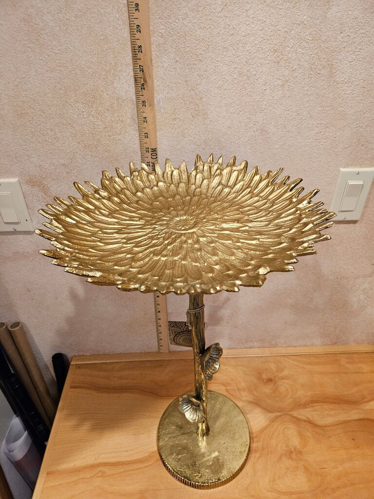 New Ornate Gold Gilded Floral Hollywood Regency Style AS IS Side Table w flower Gilt Accents