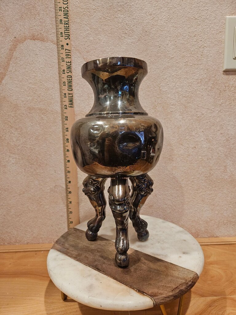 Antique Japanese Edo / Meiji Period? Decoration Incense Burner Vase w Lion Pedestal Feet Dry Flower Vessel