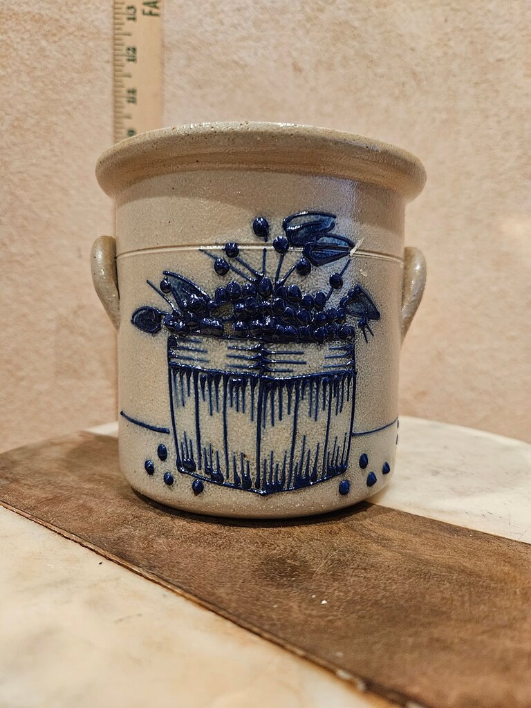 Salmon Falls Stoneware Salt Glazed Pottery Blueberry Basket Crock 1993