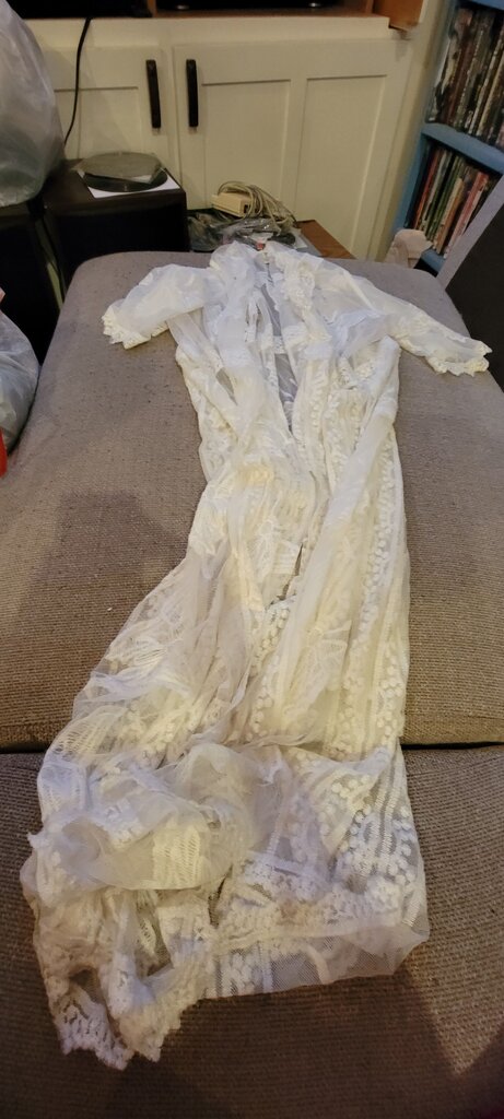 Coco & Shay White Lace Robe