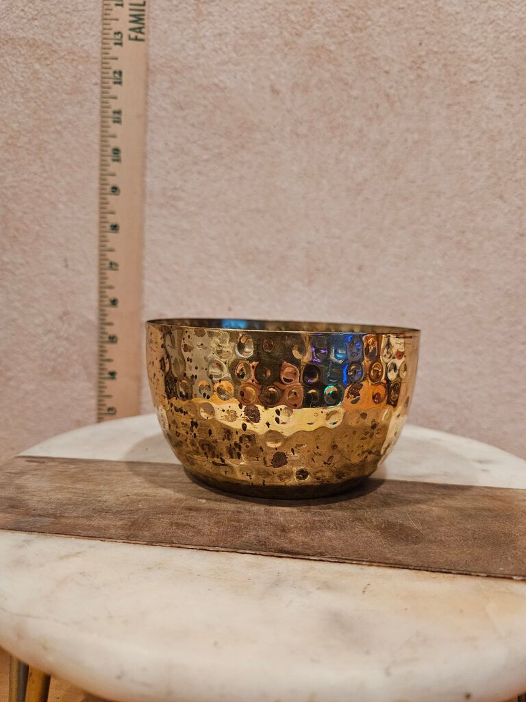 Empty Woodsy Homelife candle holder patinaed hammered copper metal repurpred as plant holder / trinket dish