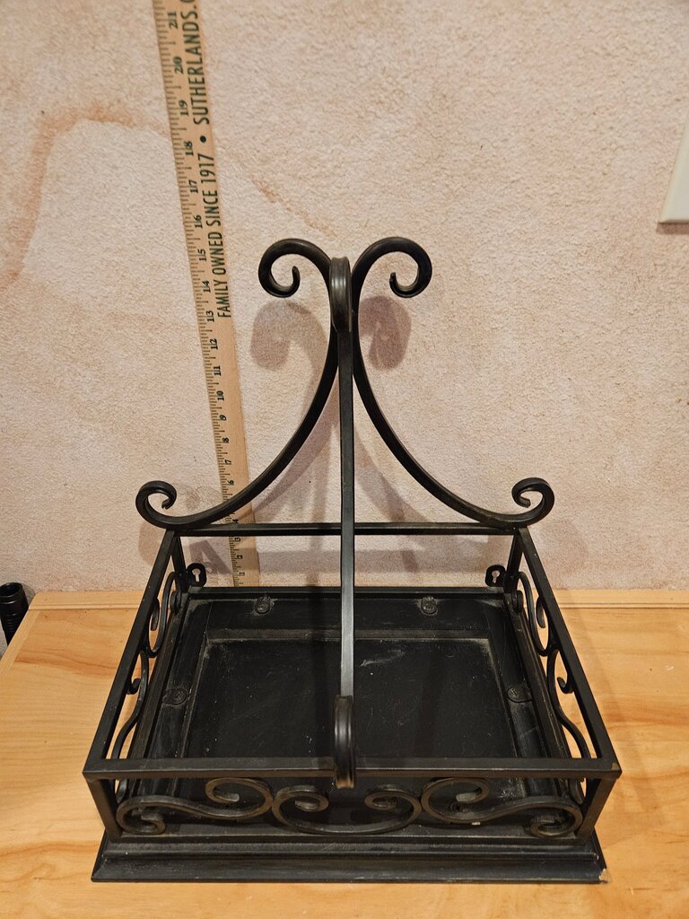 Vintage Black Metal Wall Planter, Black Wall Planters, Black Planters, Vintage Black Planters, Plant Shelf, Black Plant Shelf.