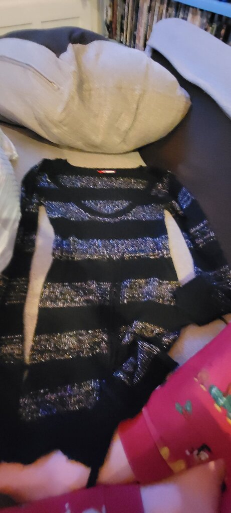 Unionbay Black and Silver Striped Sweater