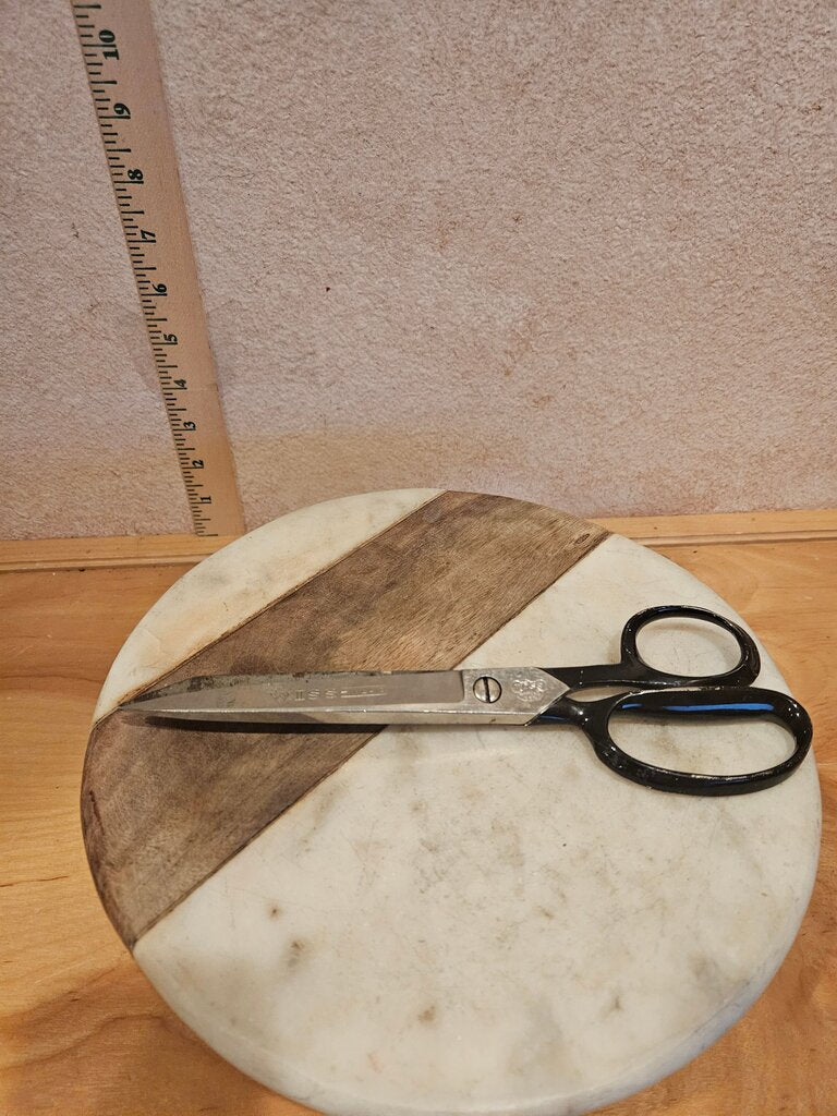 Vintage Wiss Inlaid Steel Sheers Forged No 39 Scissors black handled Clean open & shut function no drag