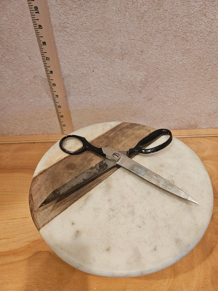 Vintage Wiss Inlaid Steel Sheers Forged No 39 Scissors black handled Clean open & shut function no drag