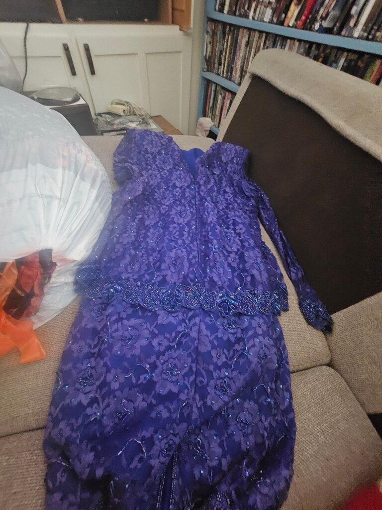 Brilliante Purple Dress with Beaded Embellishments