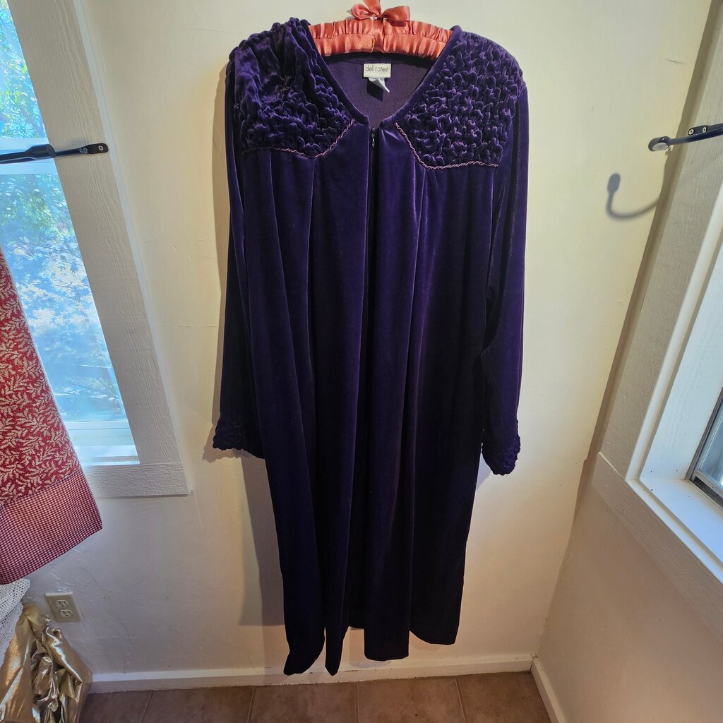 Purple Velvet Zip Front Robe