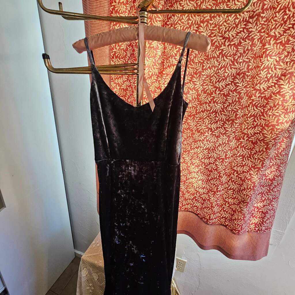 Oliveaceous Velvet Dress