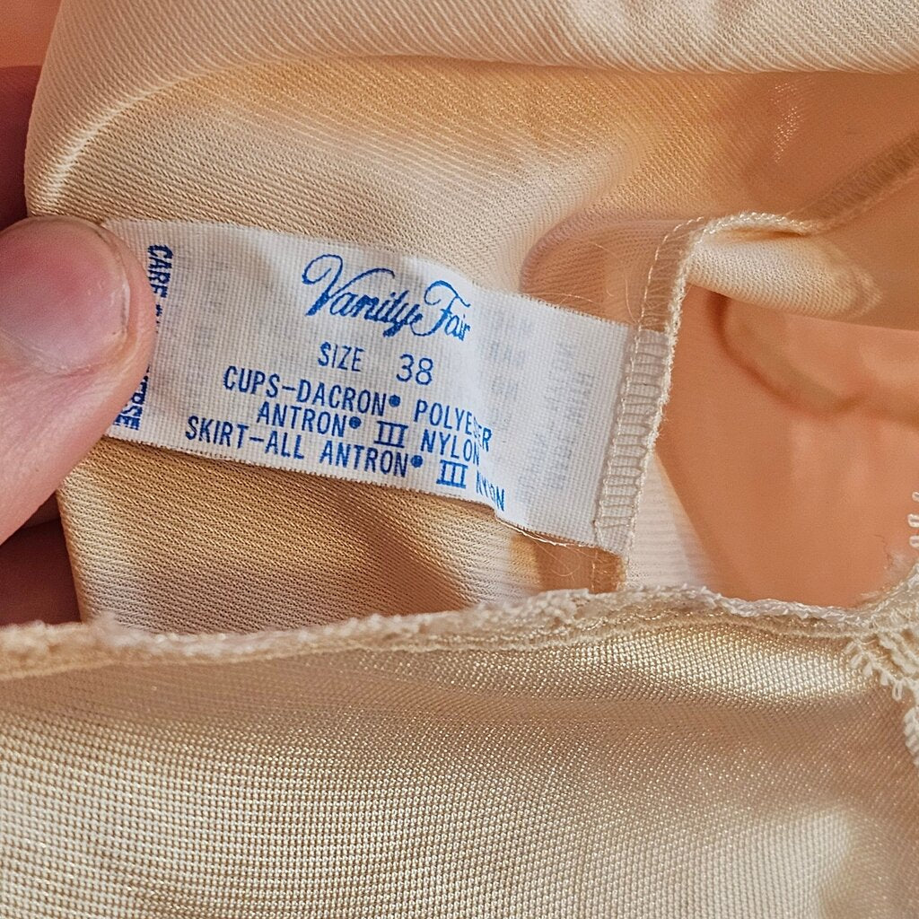 Vanity Fair Women's Nightgown