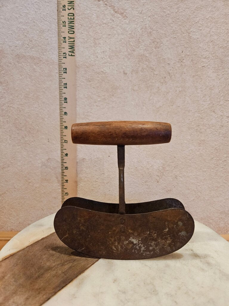 Vintage / Antique Kitchen Chopper Double Bladed Vintage Food Chopper Rustic Double Blade Dough Cutter, Primitive Kitchen Tool
