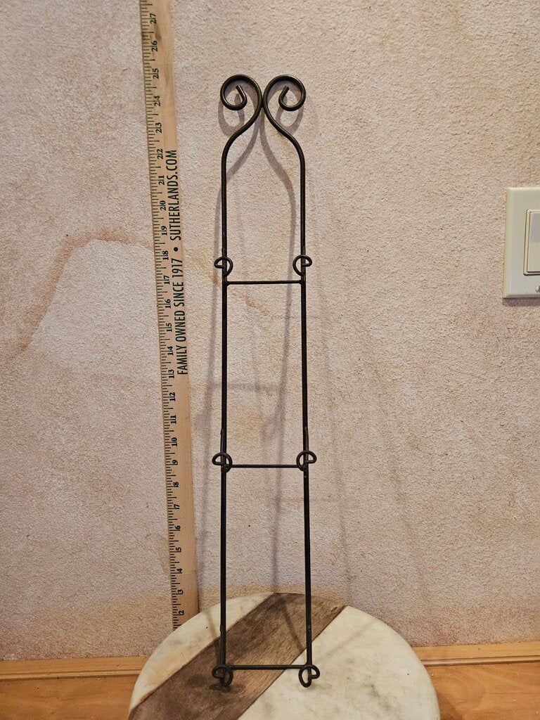 Iron Black 3 Plate Hanging Wall Display Rack with Scroll Design Farmhouse Rustic