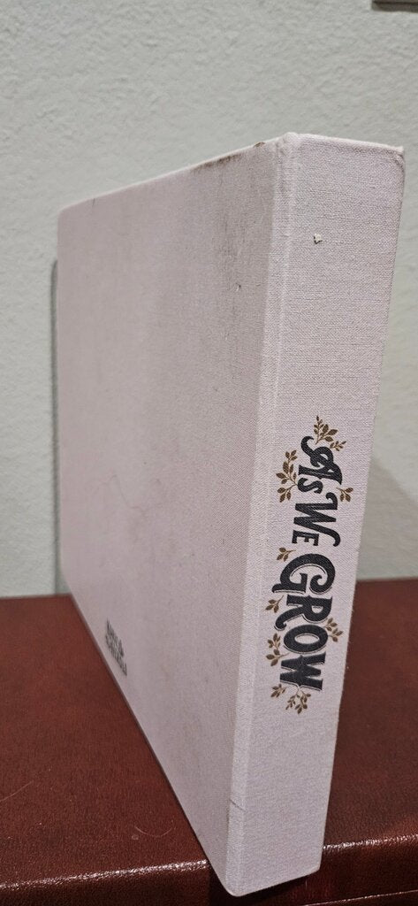 As We Grow: A Modern Memory Book for Married Couples