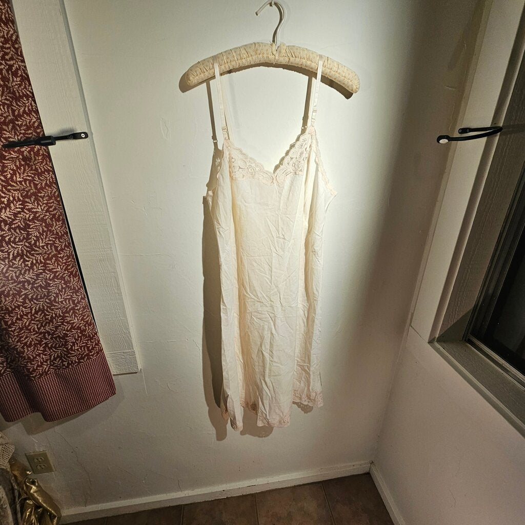 Vanity Fair Lace Trim Camisole