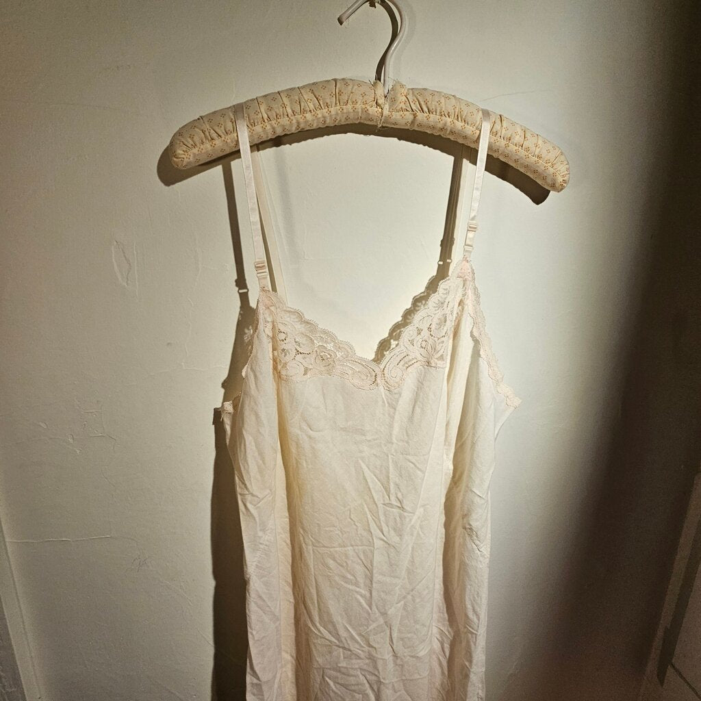 Vanity Fair Lace Trim Camisole