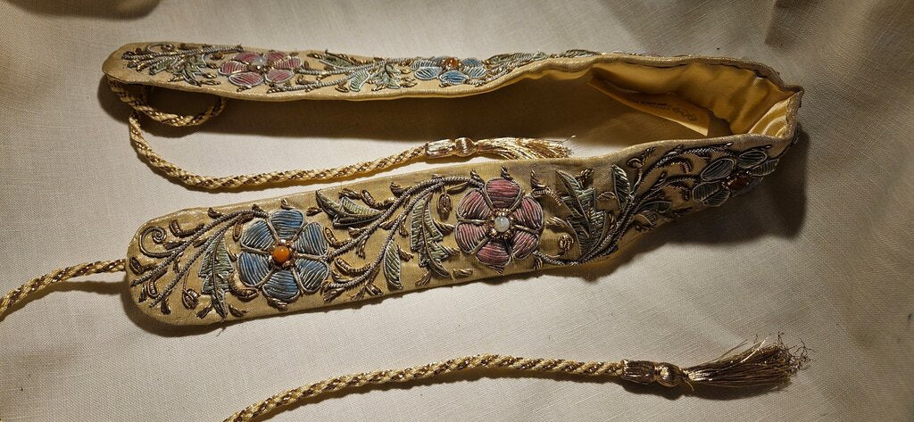Embroidered Decorative Belt