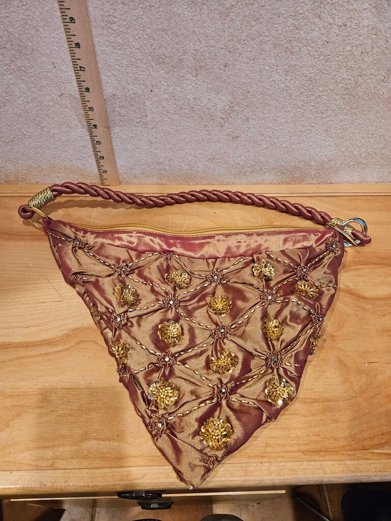 Elegant Beaded Clutch Bag
