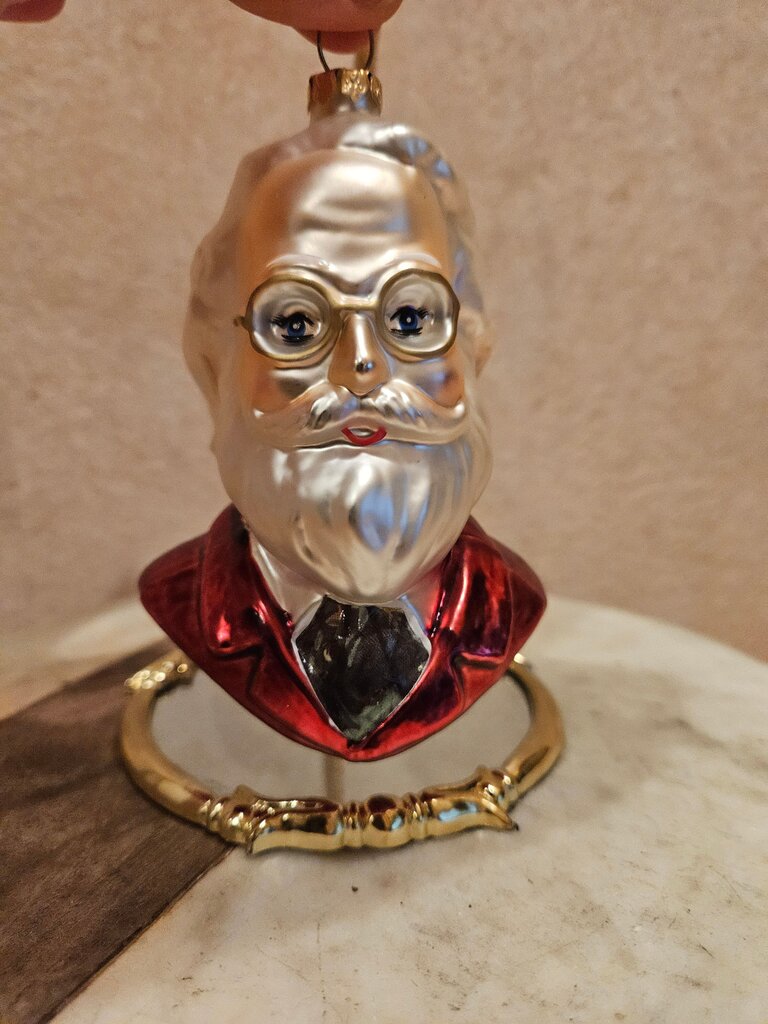 Santa Claus Head Christmas Ornament