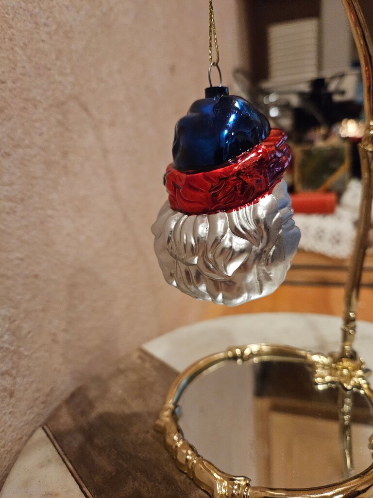 Santa Claus Glass Ornament