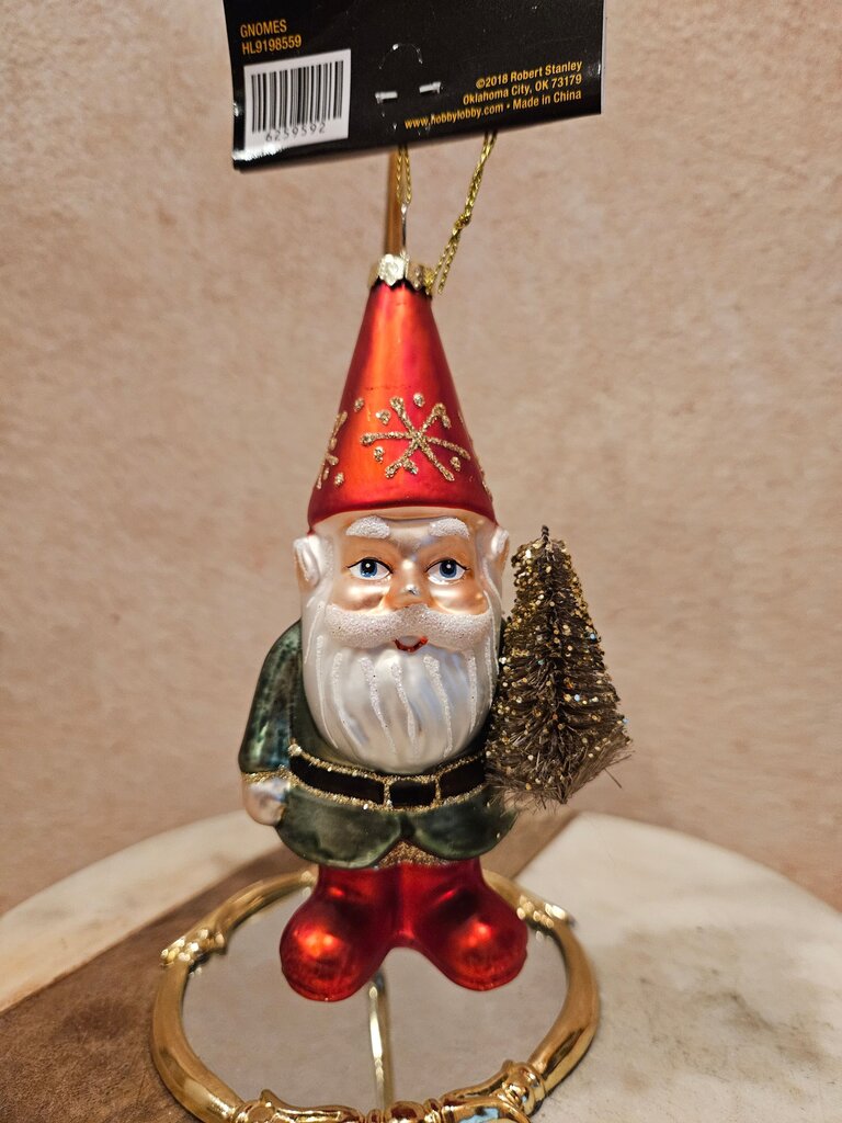 Robert Stanley Decorative Gnome Ornament