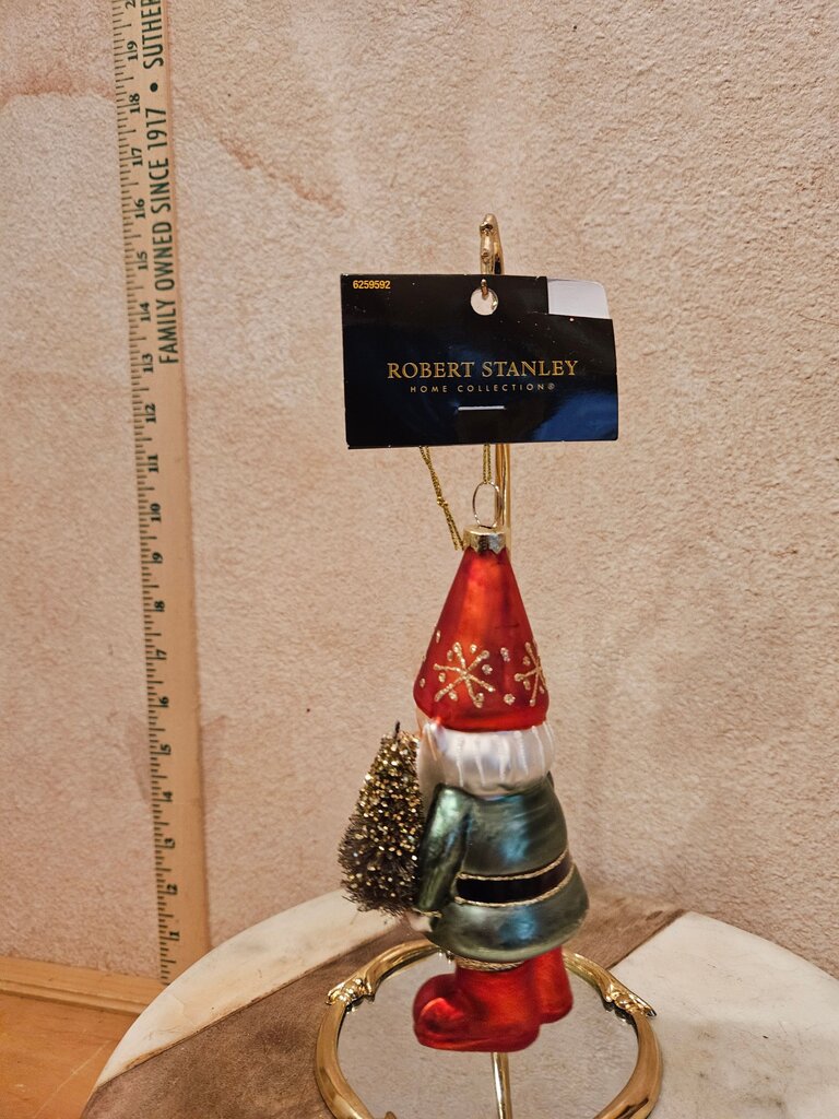 Robert Stanley Decorative Gnome Ornament
