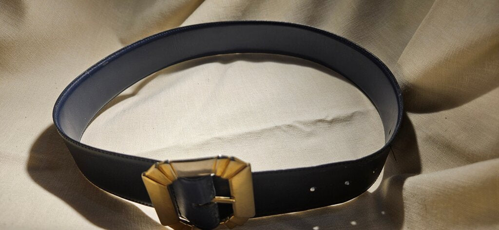 Libby Claiborne Women's Black Leather Belt