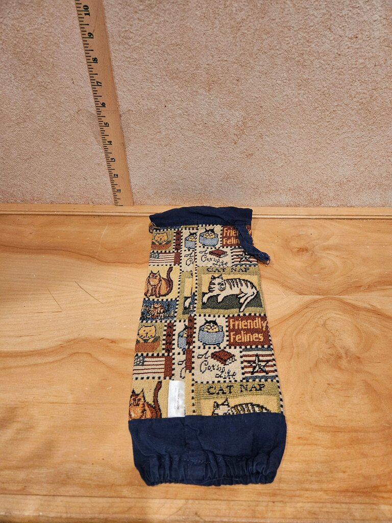 Friendly Felines Cat Pouch