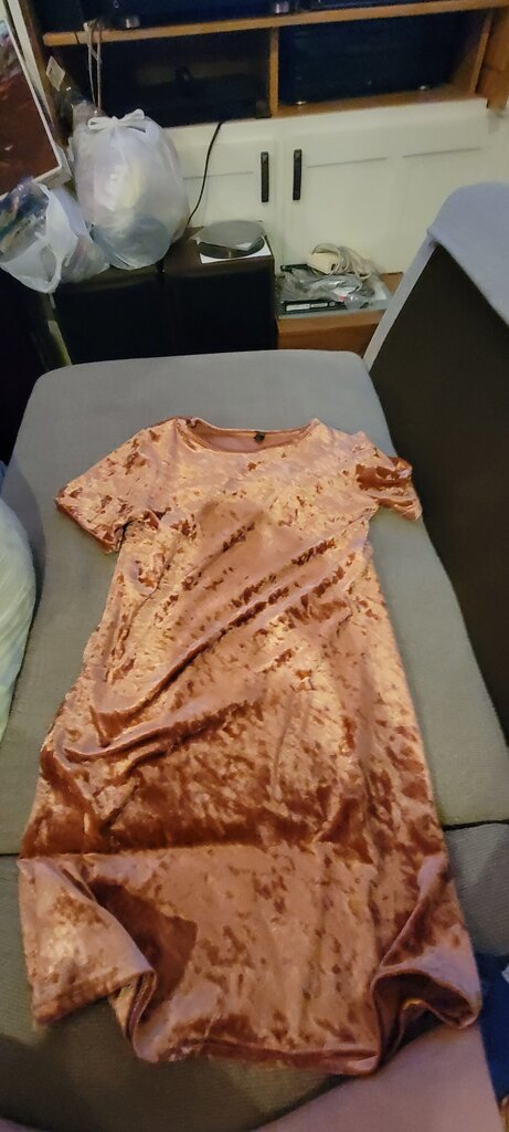 Velvet Dress in Blush Pink