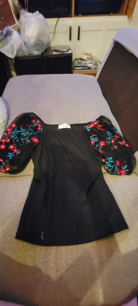 Sugarfox Floral Sleeve Top