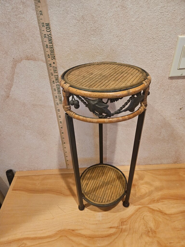 Vintage Rustic Wrought Iron Metal Wicker Rattan Round Pedestal Plant Stand Farmhouse indoor outdoor display Fern Table Woven Wicker Top