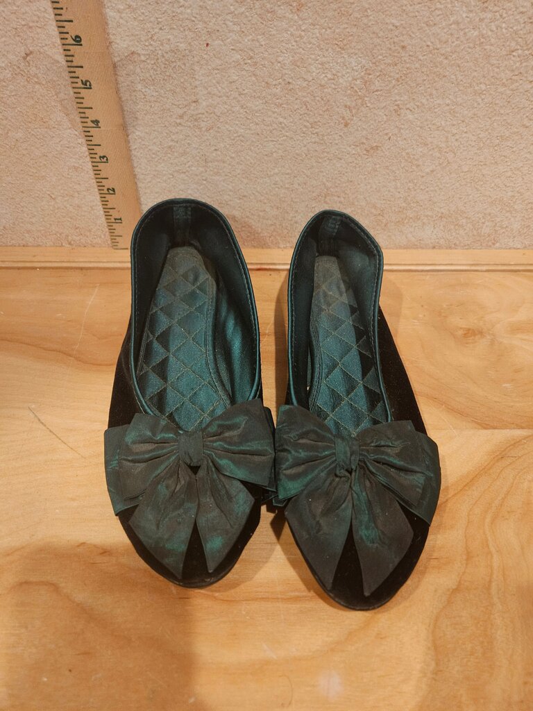 St. Michael Women's Black Ballet Flats with Bow