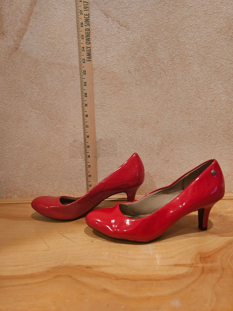 LifeStride Red Patent Leather Heels