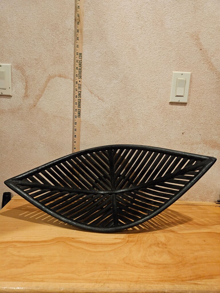 Black Wooden Rattan Wicker Style Leaf Basket Centerpiece nicknacks shell Display Bowl Holder Coastal Fruit Basket Compote Pencil Reed Decorative Home Accent coastal ocean decor