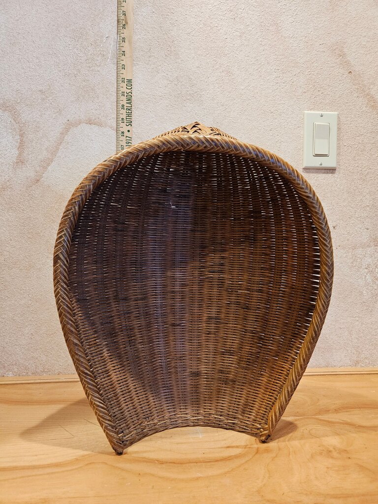 Vintage Japanese Bamboo Drying Basket Grain scoop wall pocket Wicker Basket holder