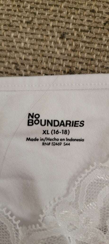 No Boundaries Women's Camisole