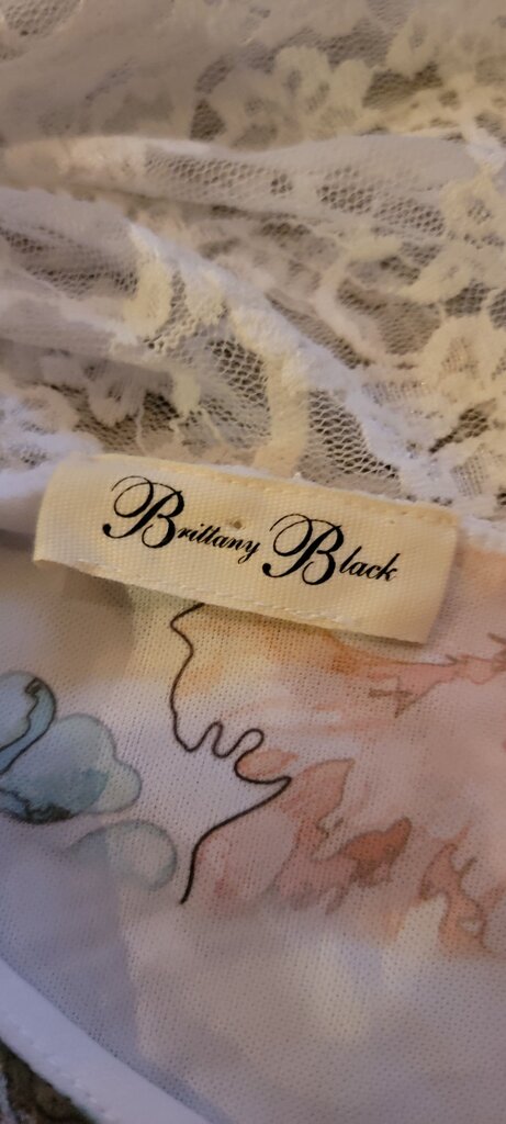Brittany Black Floral Lace Top