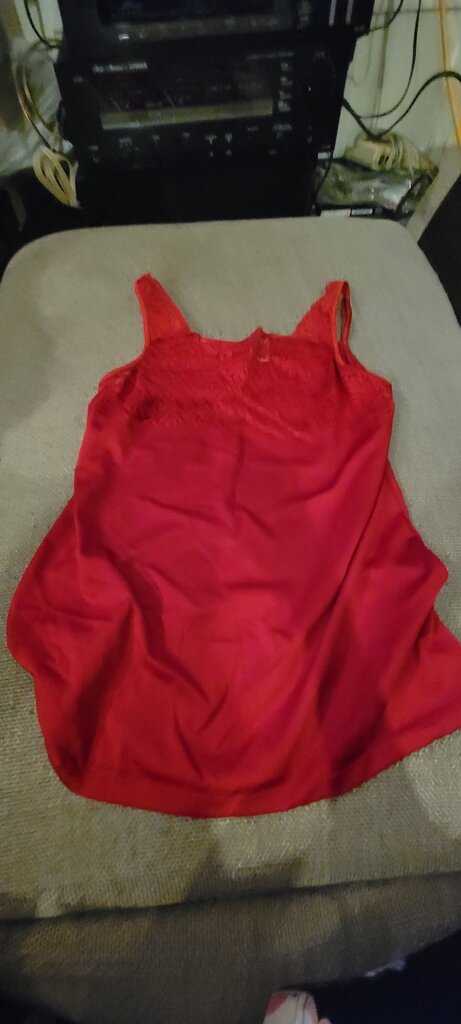Cabernet Women's Red Lace Camisole