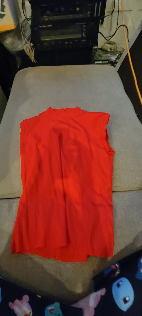 Red Pleated Short Sleeve Top