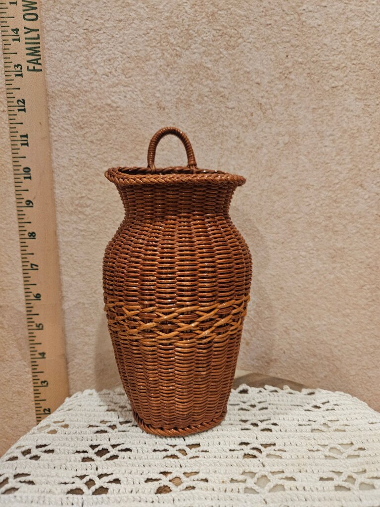 Vintage Handled Rattan Woven Flower Basket Long Rustic Flower Arrangement Holder wall Pocket basket