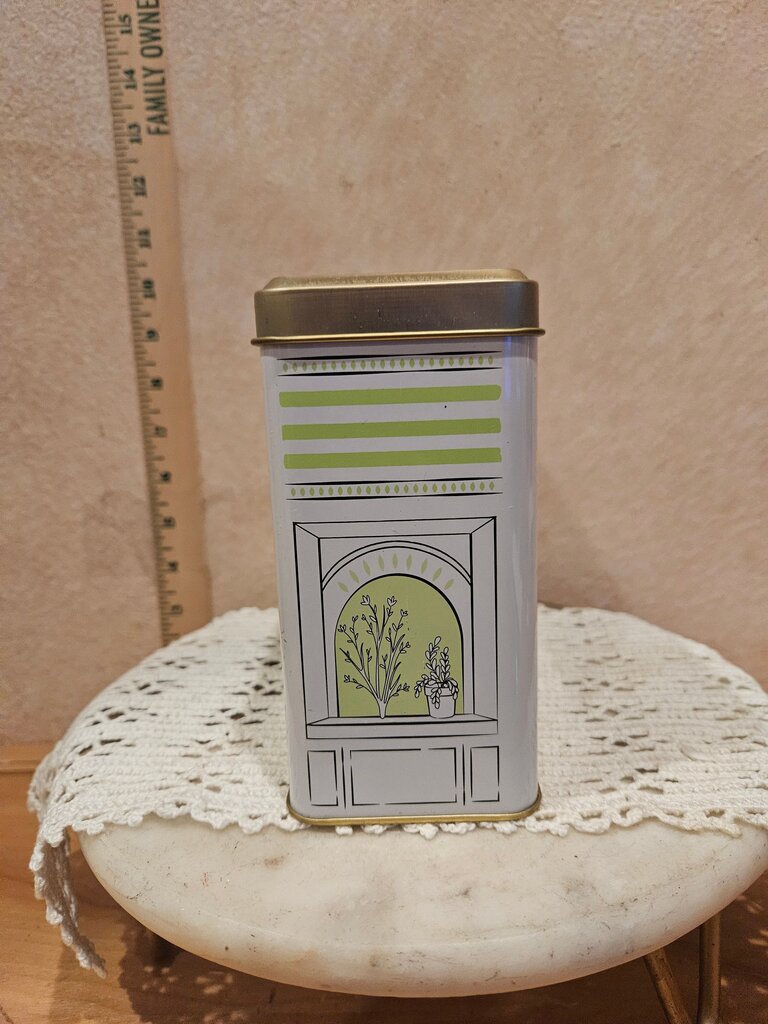 Target Bullseye Valentines Tea Cafe Flower Shop Tin Box Spring Tea Coffee or Coco Storage Storage Granny Cottage Core