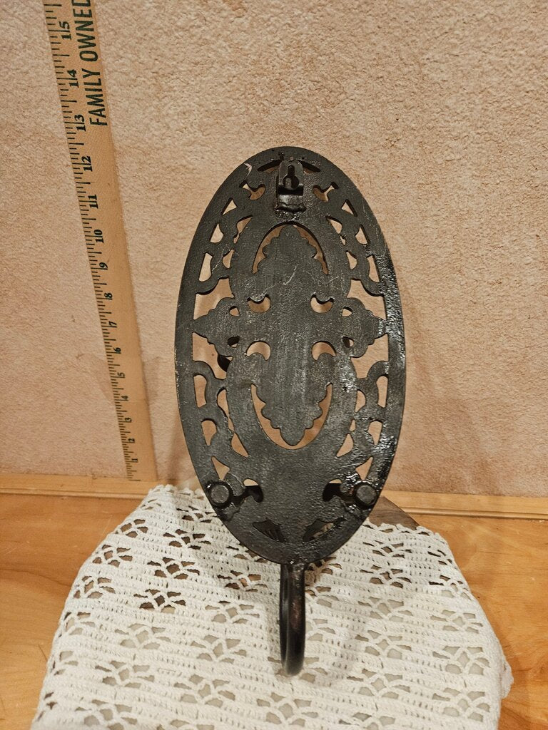 Vintage Primitive Rustic Ornate Oval Wall Mounted Cast Iron Candle Holder upcycle to dry flower arrangement holder 12'' Tall